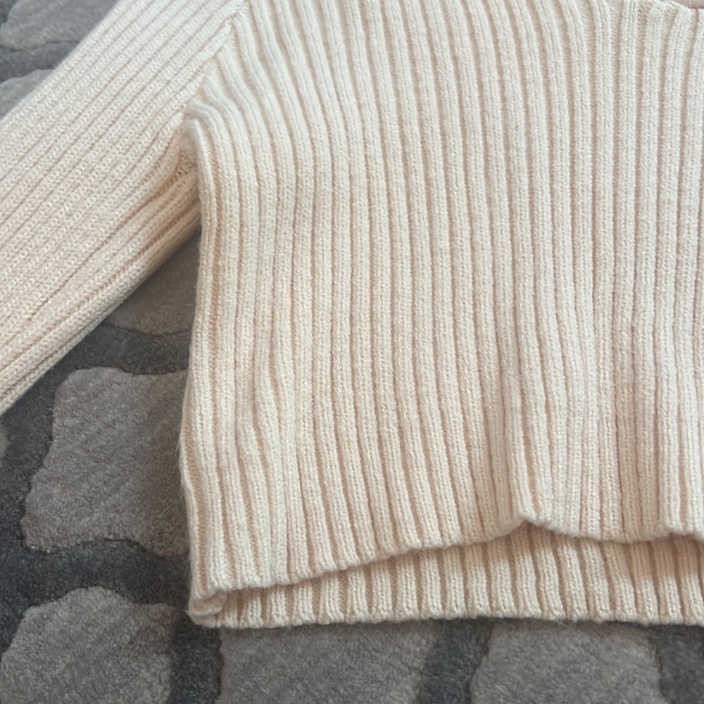 Long Sleeve Cropped Collared Sweater - image 4